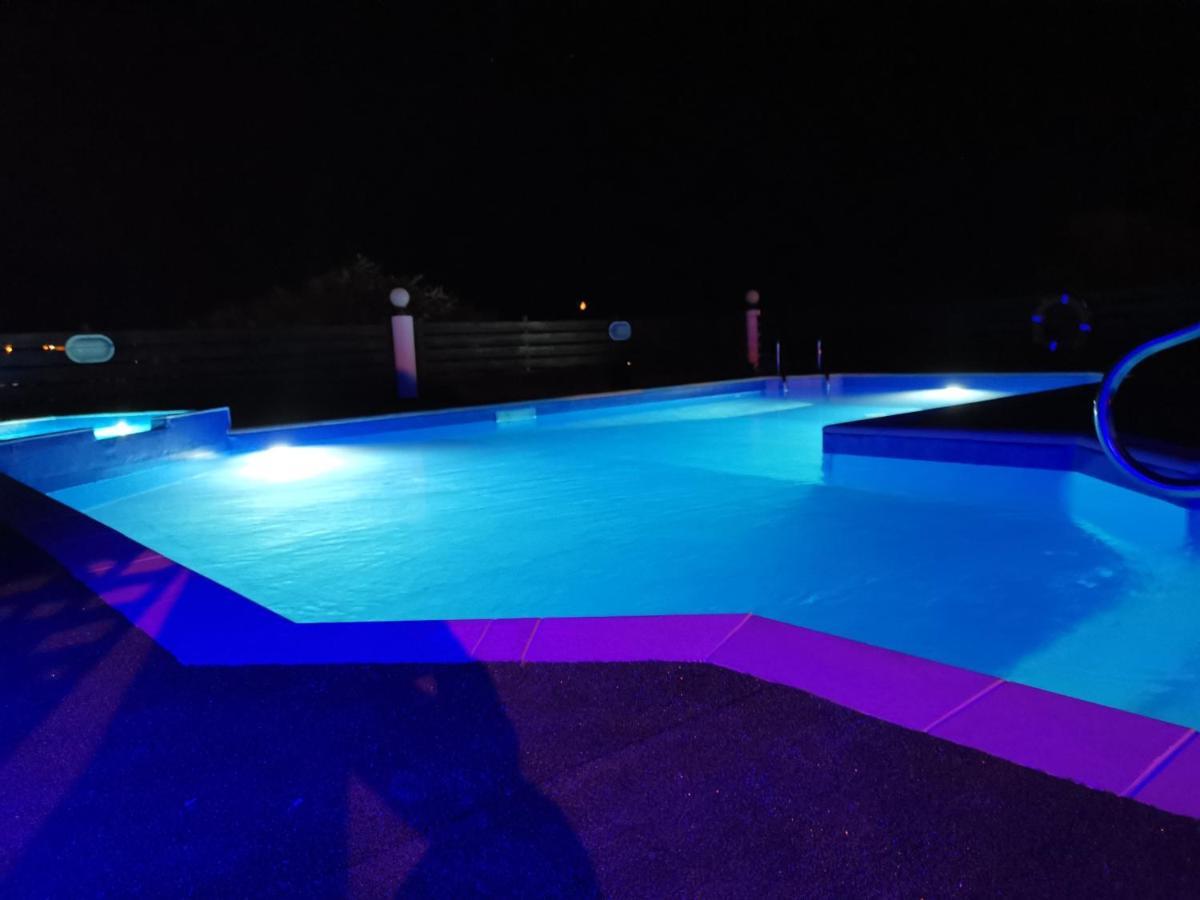Yiannos House Villa Evrykhou ภายนอก รูปภาพ
