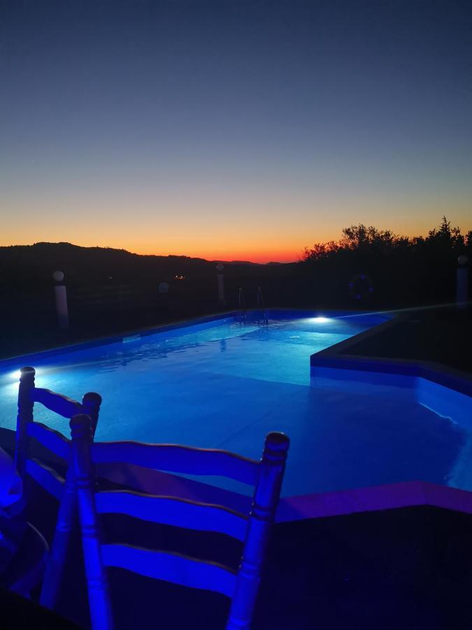 Yiannos House Villa Evrykhou ภายนอก รูปภาพ